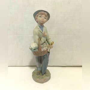 Retired LLADRO Little Gardner Boy
